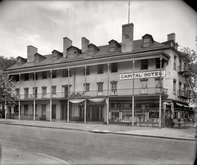 Capital Hotel: 1920