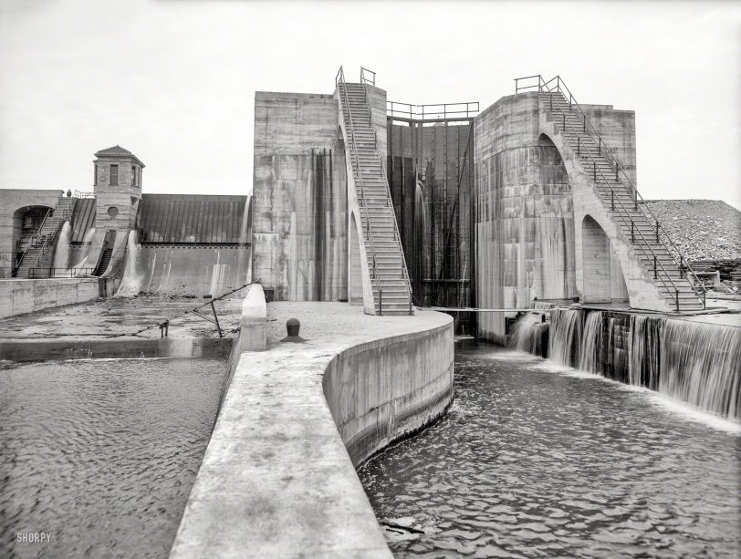 The Great Locks: 1908