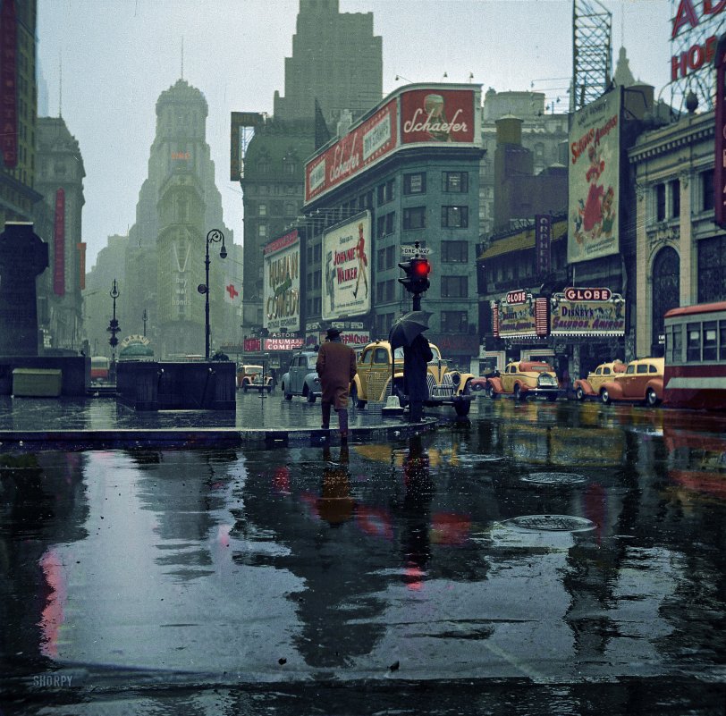 Times Square: 1943