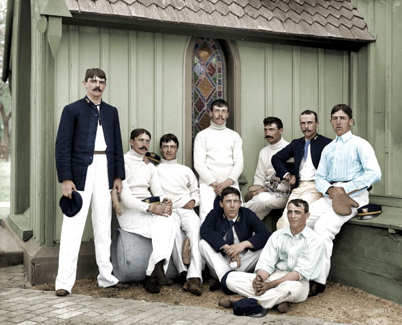 Navale américaine Team Academy (Colorisé): 1890