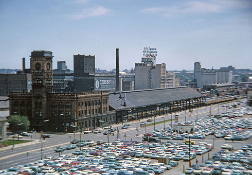 Historical Photograph of Minnesota  Minneapolis 1937 Tankar Gas Station  11x14