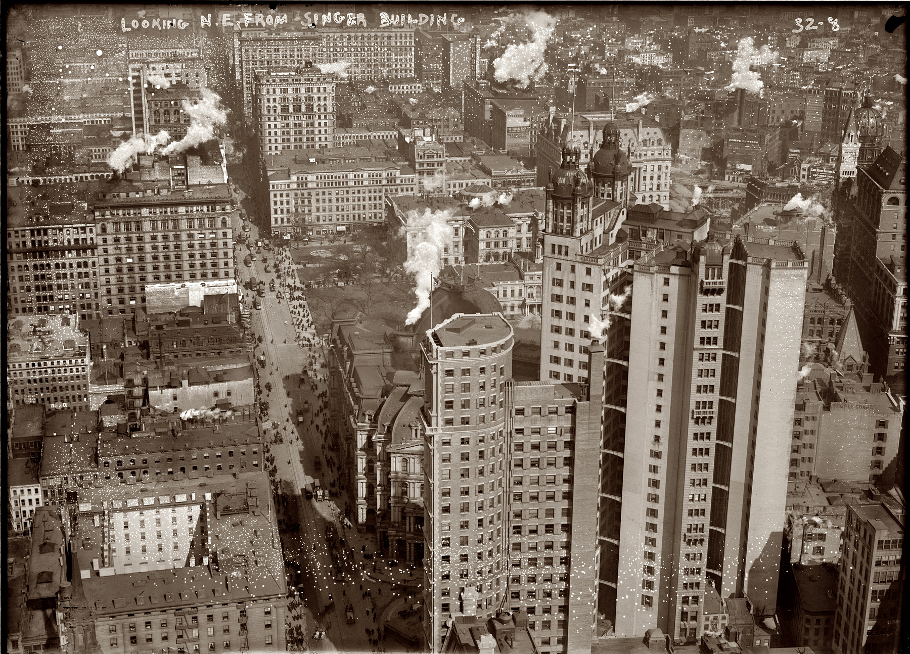 Manhattan, looking northeast from atop the Singer Building in 1908. 5x7 glass negative, George Grantham Bain Collection. View full size.