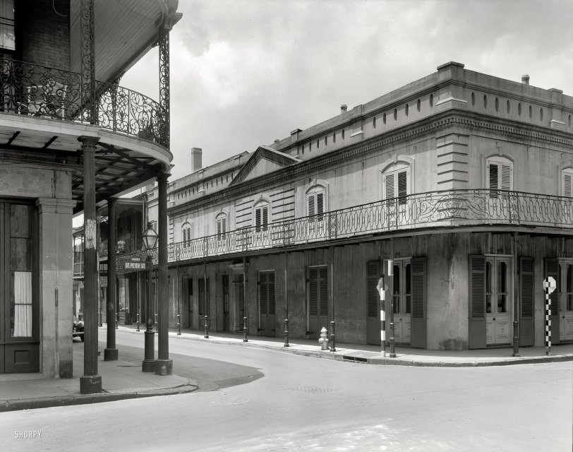 Le Petit Theatre: 1937