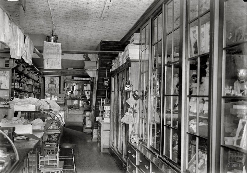 And Lincoln, too. Interior of the Apolonia Stuntz toy store on New York Avenue, seen from the outside in the previous post. View full size.
