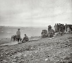 December 15, 1864. "Nashville, Tennessee. Battle of Nashville. Spectators watching the fight between generals Hood and Thomas." Photograph by George N. Barnard. Civil War glass negative collection, Library of Congress. View full size.