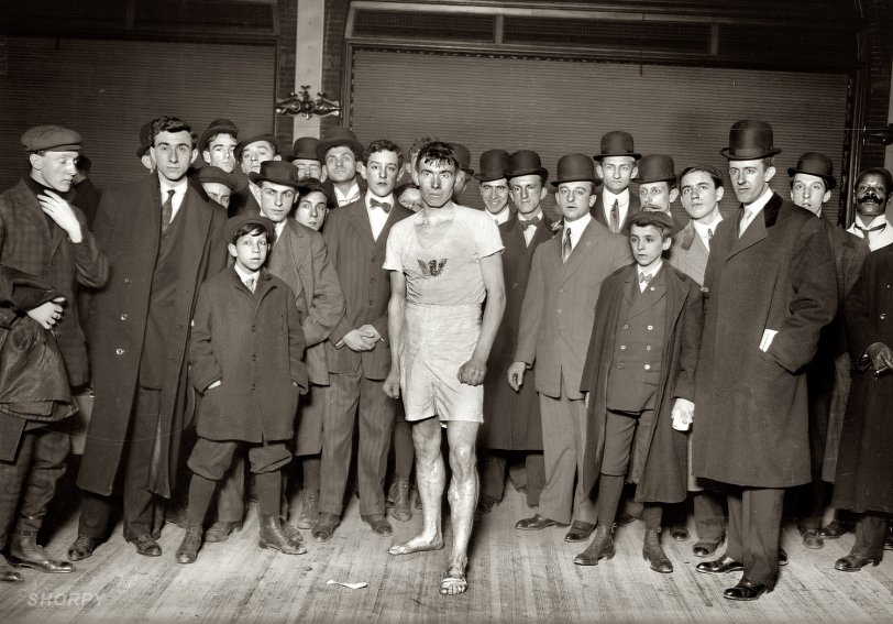 February 12, 1909. "James Crowley, 2nd in Brooklyn Marathon." View full size. 5x7 glass negative, George Grantham Bain Collection, Library of Congress.
