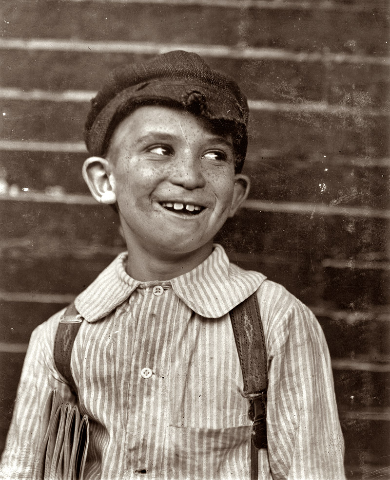 "Livers," a young newsie. St. Louis, Missouri. May 1910. View full size.
