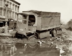 Stuck Truck: 1921