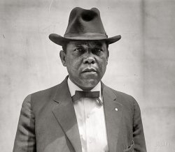 Washington, D.C., 1914. "Henry Lincoln Johnson, Recorder of Deeds." Harris & Ewing Collection glass negative, Library of Congress. View full size.