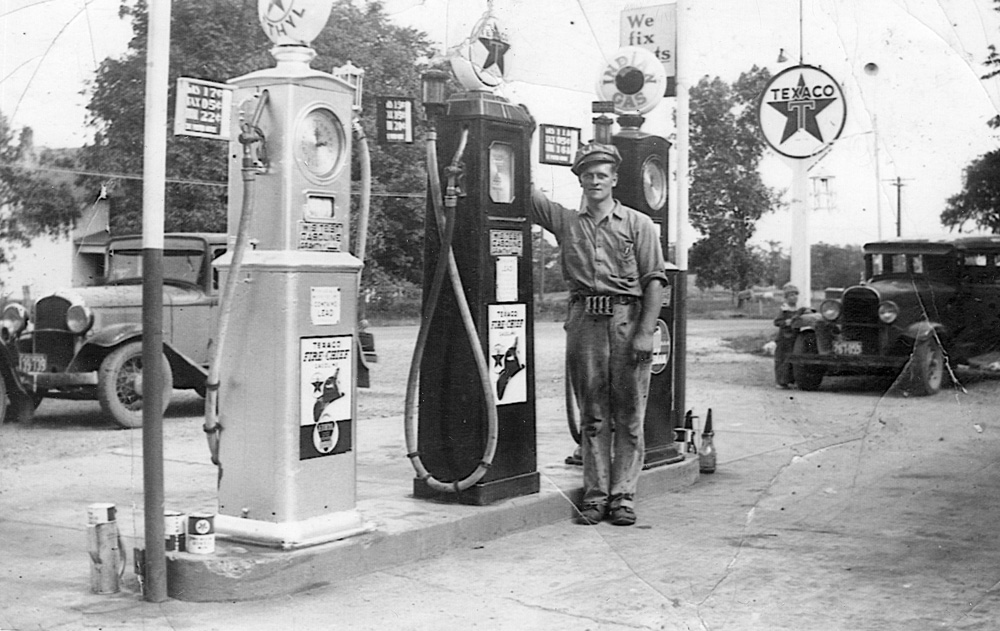 Lincoln Borgrud standing by the Texaco pumps located on the corner of Sherman and Logan St. in Madison, Wisconsin circa 1939. View full size.

[Is he a relative of yours? - tterrace]