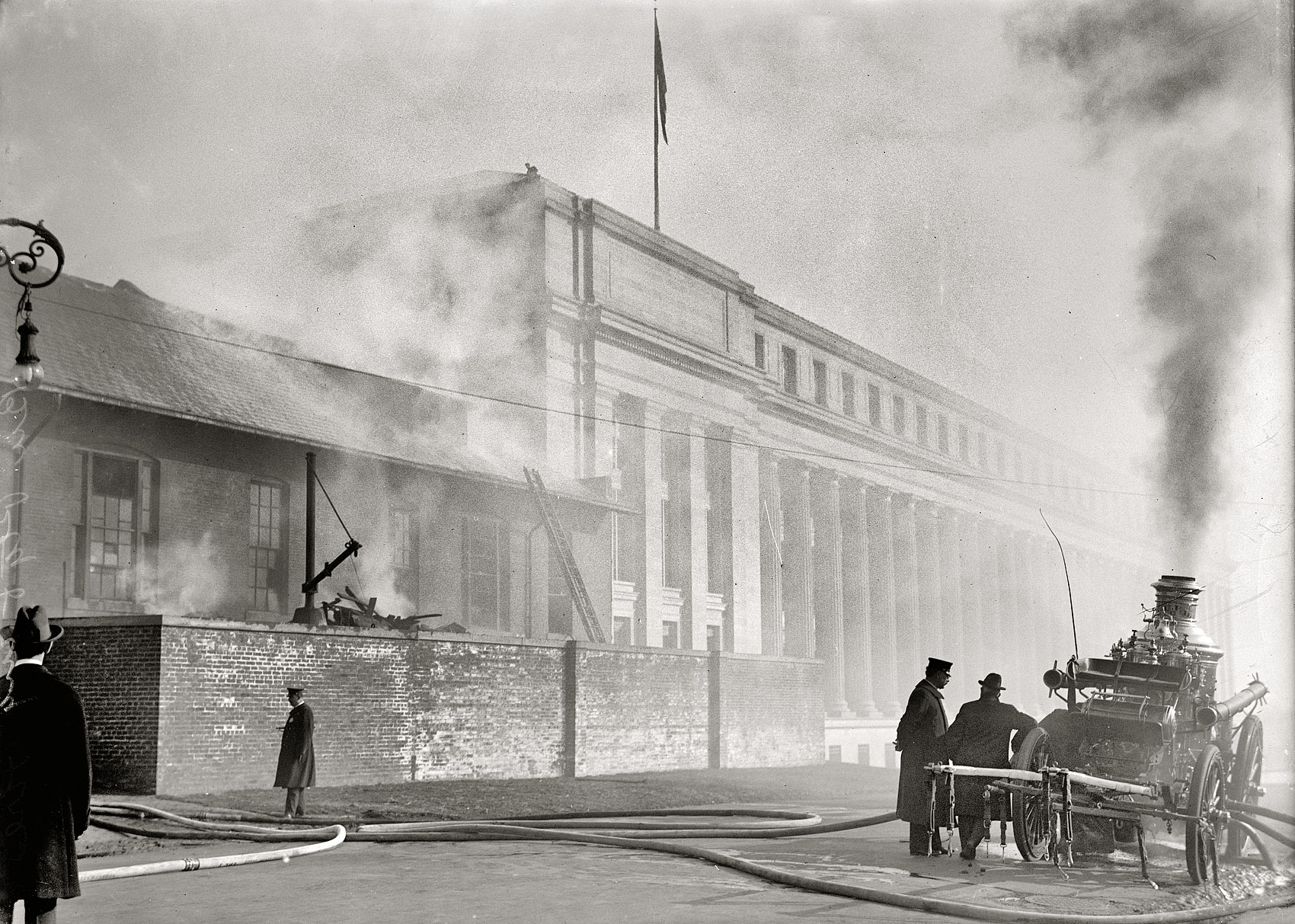 "Bureau of Engraving and Printing, Treasury Department. Fire, February 21, 1916, from spontaneous combustion." Harris & Ewing. View full size.