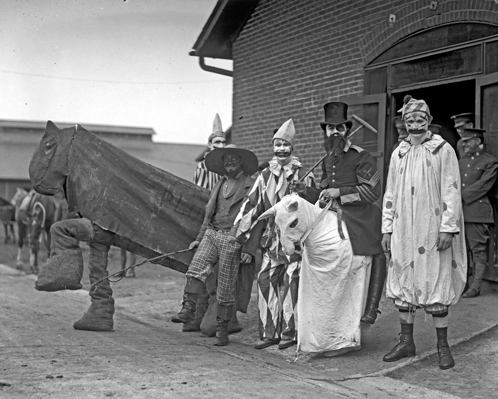 A "society circus" held on April 4, 1923, most likely in the vicinity of Washington, D.C. From the National Photo Company collection.  View full size.