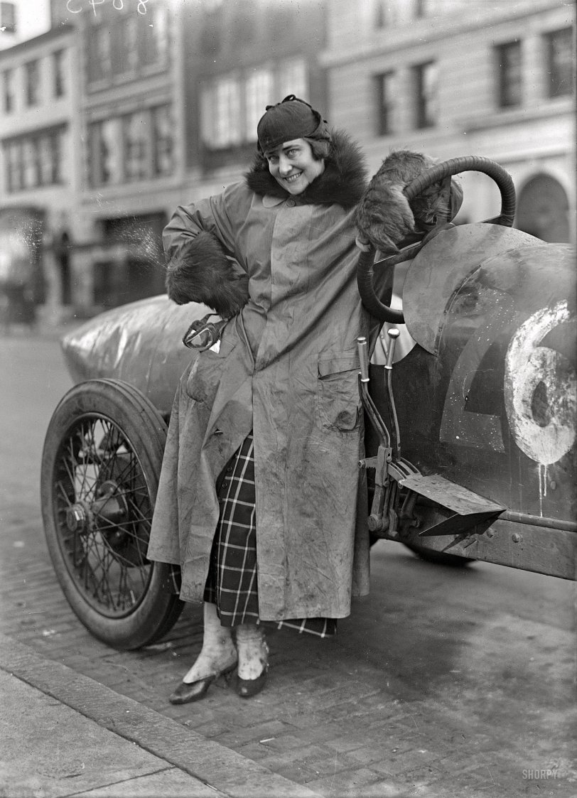 Washington circa 1915. "Women auto racers. Miss Elinor Blevins." Our second visit with the racy actress. For details on the car see the comments under the earlier post. Harris &amp; Ewing Collection glass negative. View full size.
