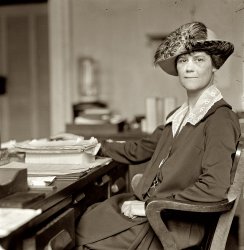 November 24, 1923. Miss Anita Phipps, director of women's relations for the War Department. View full size. National Photo Company Collection.