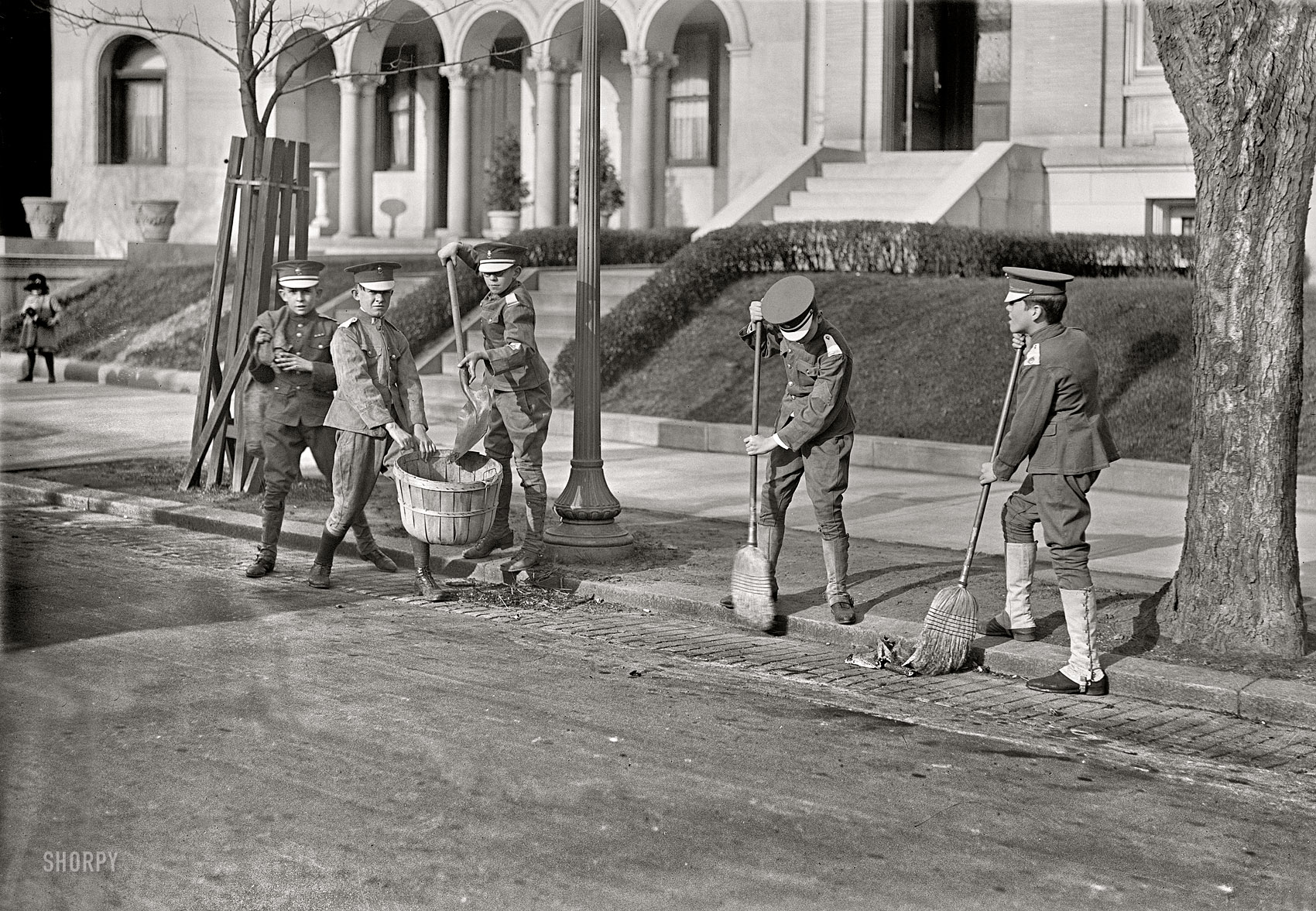 Washington, D.C., 1919. "Junior Marines, 'clean-up' squad." Harris & Ewing Collection glass negative. View full size.