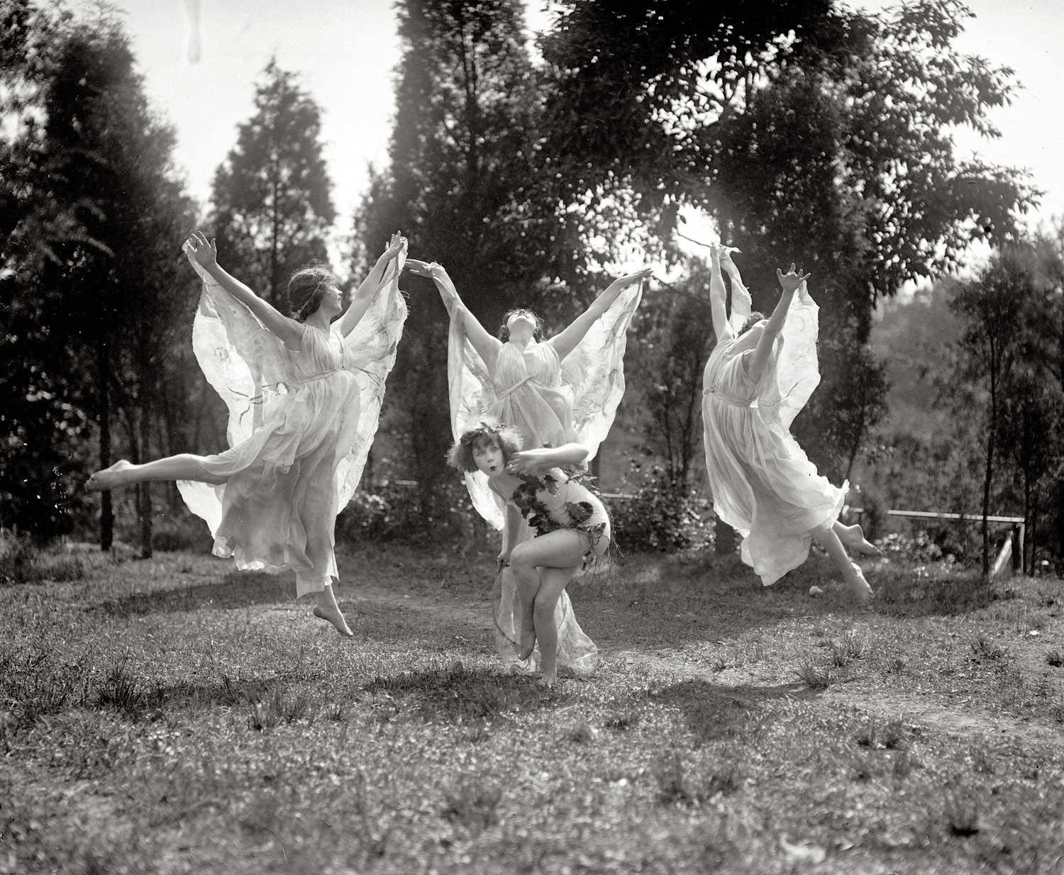 August 20, 1924. "National American Ballet." View full size. National Photo Co.