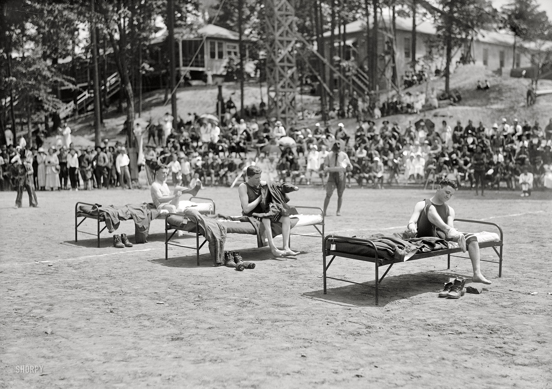 1919. "Fourth of July. Scenes in celebration at Walter Reed Hospital." The ever-popular Competitive Napping event, maybe. Or would this demonstration have another purpose? Harris & Ewing Collection. View full size.
