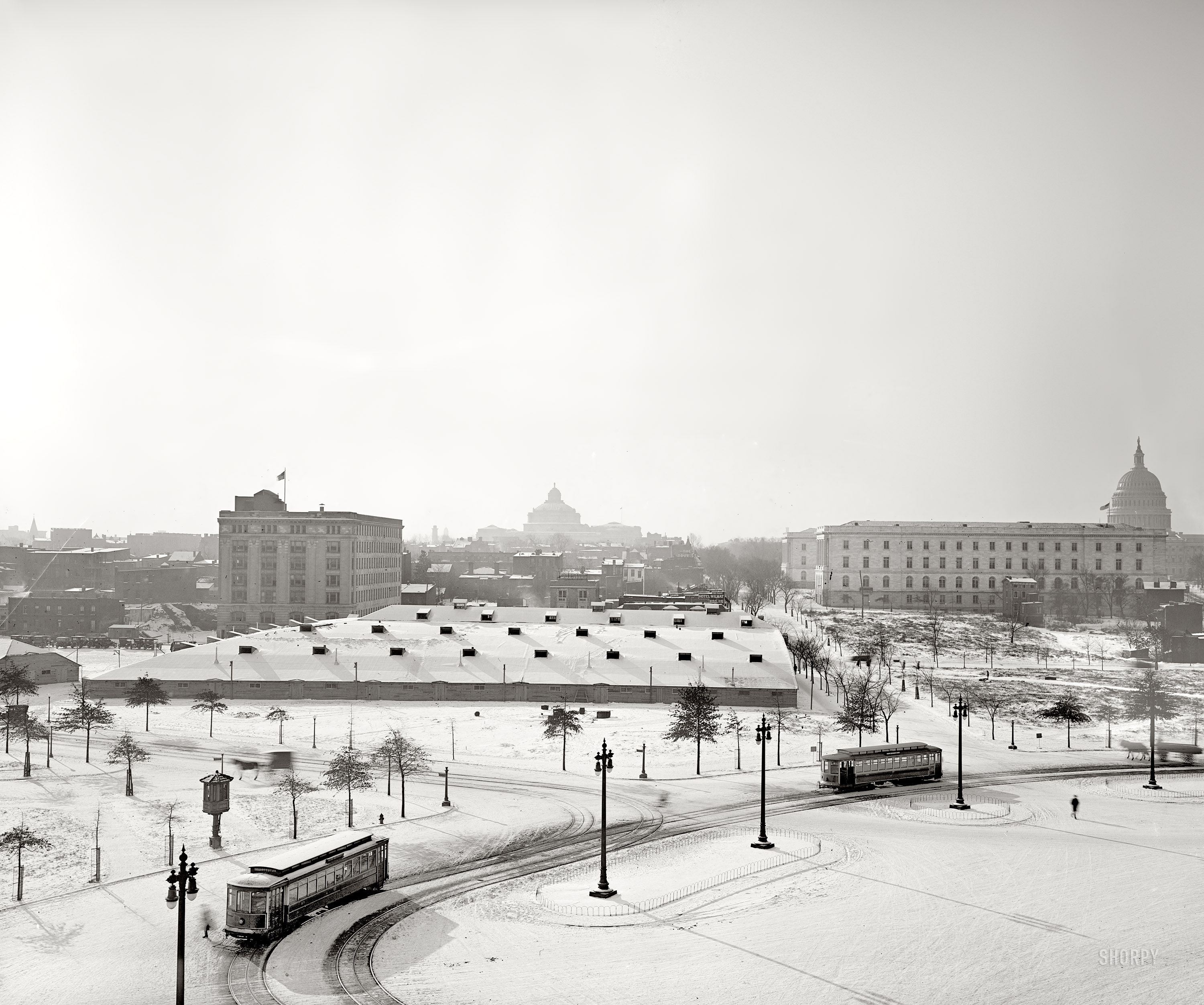 January 1918. Washington, D.C. "Billy Sunday tabernacle." A temporary meeting hall built near Union Station for a three-month series of revival meetings held by the famous evangelist. Harris & Ewing Collection glass negative. View full size.