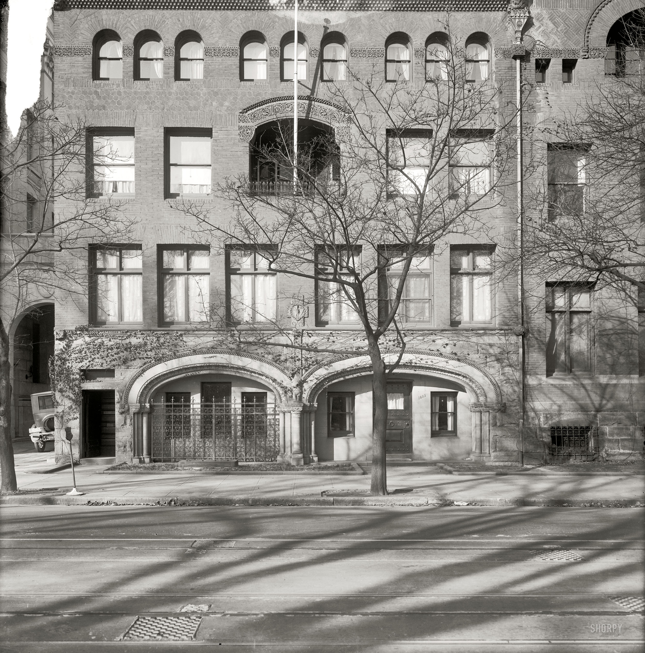 Washington, D.C., 1925. "Brazilian Embassy, Henry Adams House, 1603 H Street N.W." In the late 1920s the house was razed and replaced by the Hay-Adams Hotel. Harris & Ewing Collection glass negative. View full size.