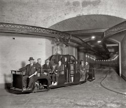 Washington, D.C., circa 1915. "Senate Subway R.R." Somewhere deep in the bowels of the Capitol. Harris & Ewing Collection glass negative. View full size.