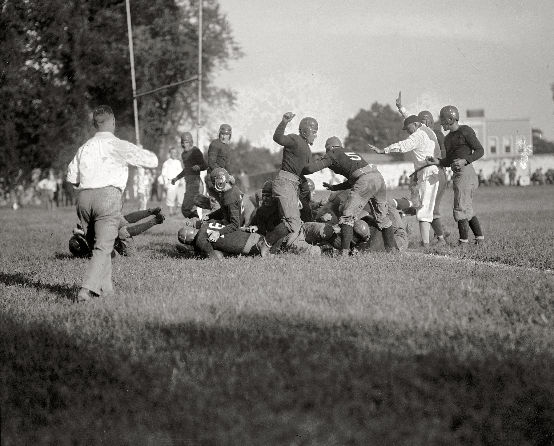 September 26, 1925. "Georgetown-Drexel Institute game." National Photo Company Collection glass negative. View full size.