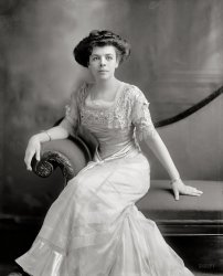 "Miss E.G. Winship." Harris & Ewing Collection glass negative. View full size.