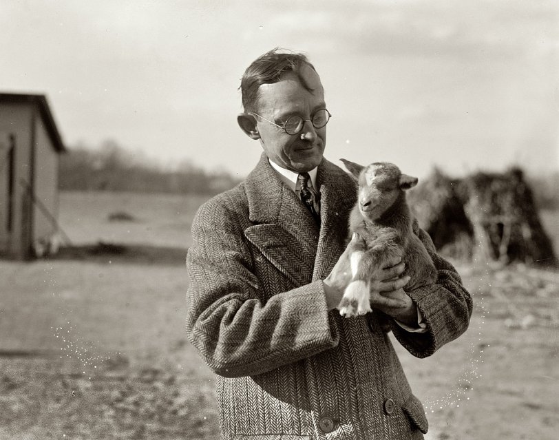 Photo of: H.E.F. and Lamb: 1926 -- 1926 or 1927. Washington, D.C. 