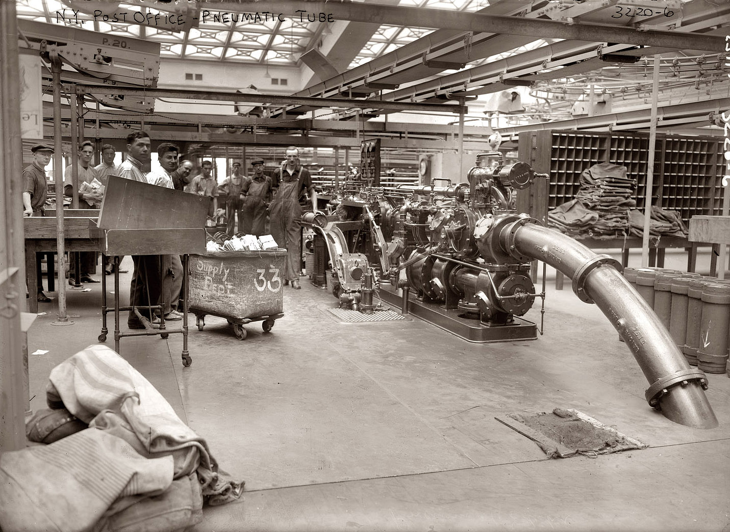 "N.Y. Post Office Pneumatic Tube" c. 1912. View full size. G.G. Bain Collection.