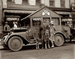 From 1929, another view of the peripatetic Burn family and their unusual car on G Street in Washington, D.C. View full size. National Photo Co. Collection.