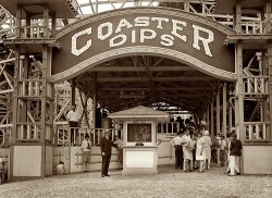 1928. Roller coaster at the Glen Echo amusement park in Montgomery County, Maryland. View full size. National Photo Company Collection.