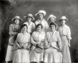 Washington, D.C., circa 1915. "Women's tennis league section leaders." Harris & Ewing Collection glass negative. View full size.