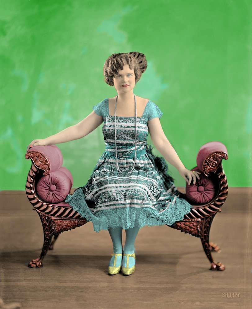 Colorized form Shorpy files. View full size.
