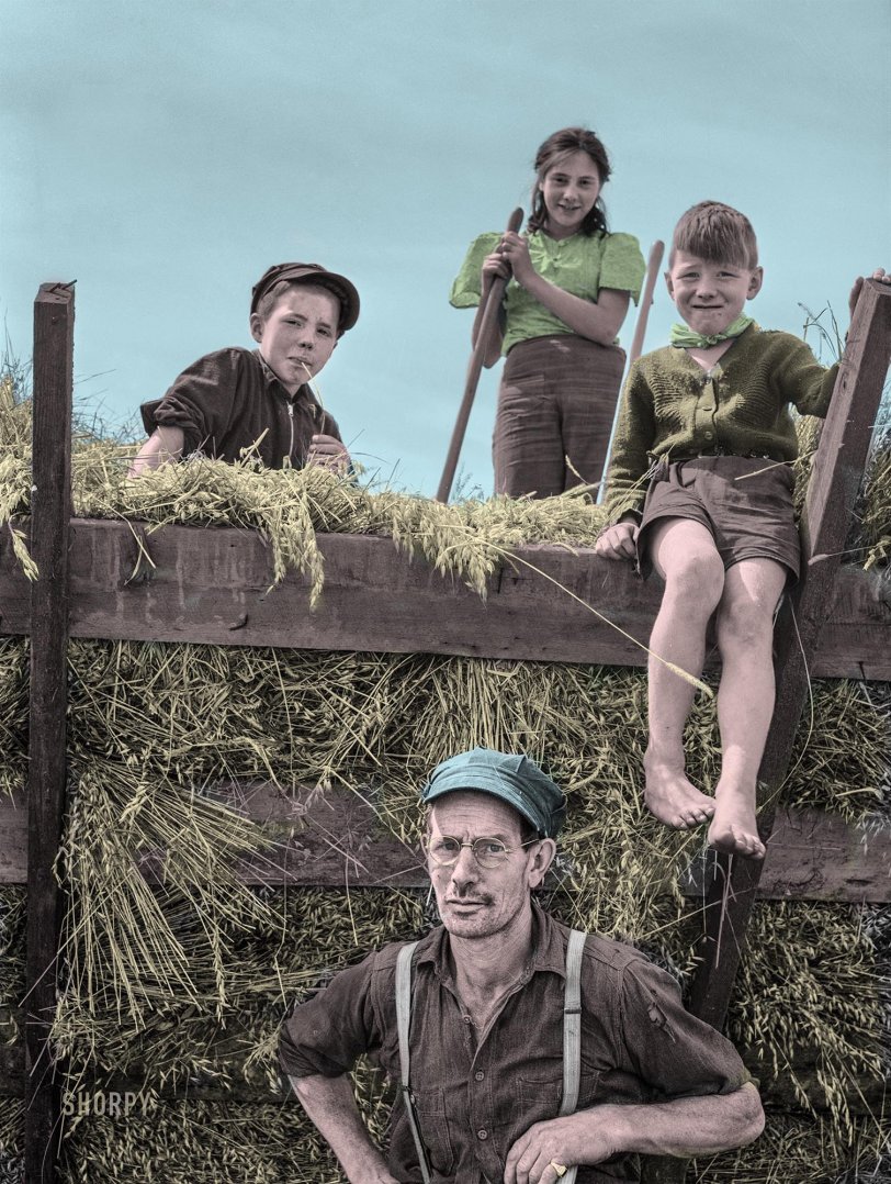 Colorized version of this Shorpy photo. View full size.
