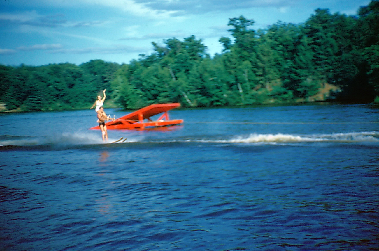 The Tommy Bartlett waterskiing show at Wisconsin Dells.  Taken by my father, Everett Harding, July 1953.  Image scanned from Kodachrome transparency.