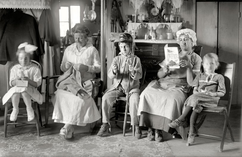Family Getaway: 1915