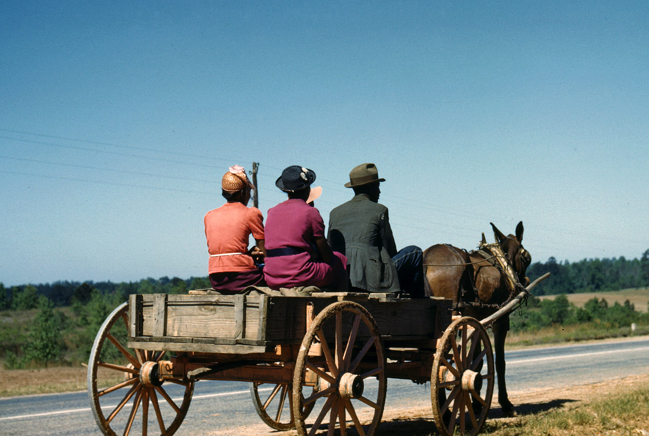 May 1941. Going to town on a Saturday afternoon in Greene County, Georgia. View full size. 35mm Kodachrome transparency by Jack Delano.