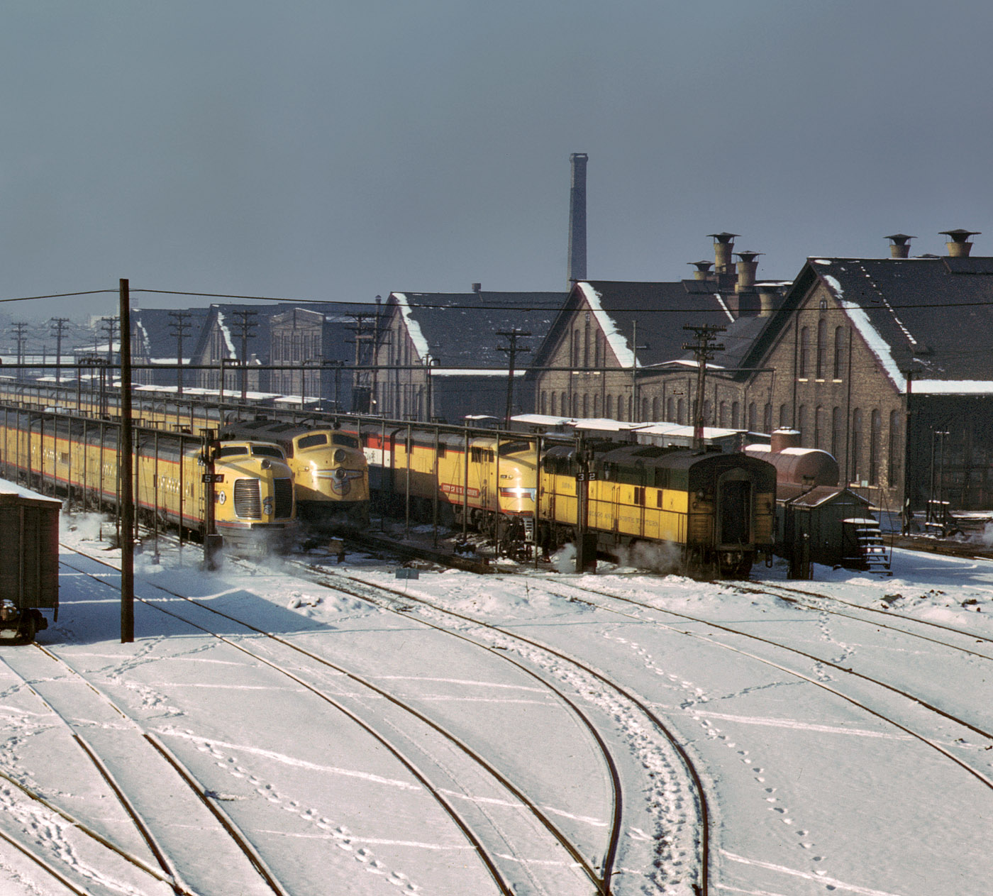 Detail from Jack Delano's shot of the C&NW railyards in December 1942, and streamliners City of Denver and City of Los Angeles. View full size.