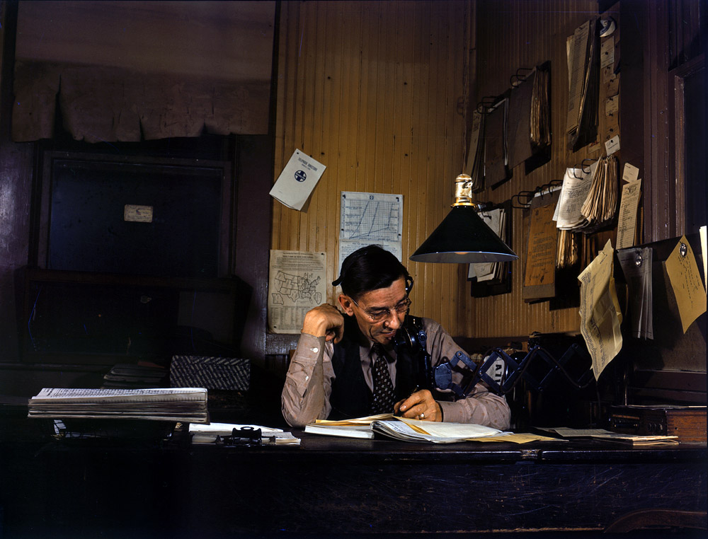 March 1943. Yardmaster at Amarillo, Texas, railyard. View full size. 4x5 Kodachrome transparency by Jack Delano, Office of War Information.