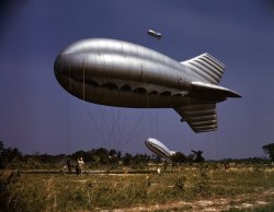 Balloon Wranglers: 1942