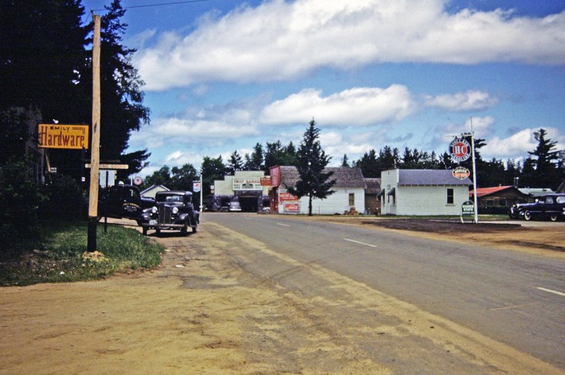 A Minnesota resort town, c. 1952. View full size.
