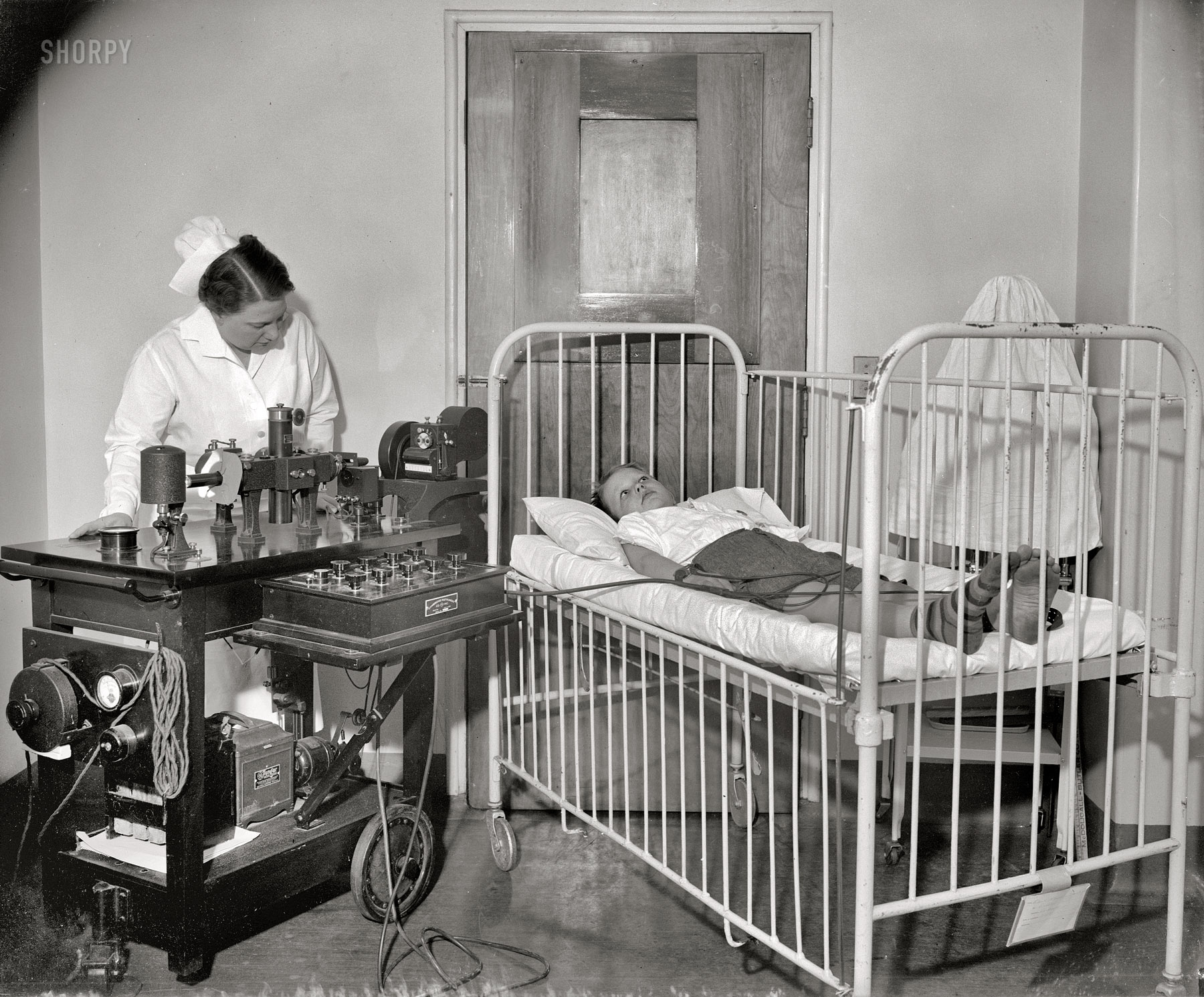 Washington, D.C., circa 1937. "Children's Hospital Rotary." Who can tell us what's going on here? Harris & Ewing Collection glass negative. View full size.