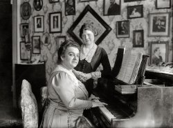 New York circa 1920. "Viafora and Herbert." The sopranos Gina Ciaparelli-Viafora (seated) and Evelyn Herbert. G.G. Bain Collection. View full size.
