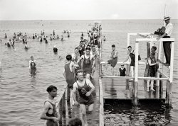 July 1919. "Walter Reed outing at Chesapeake Beach, Maryland." National Photo Company Collection glass negative, Library of Congress. View full size.