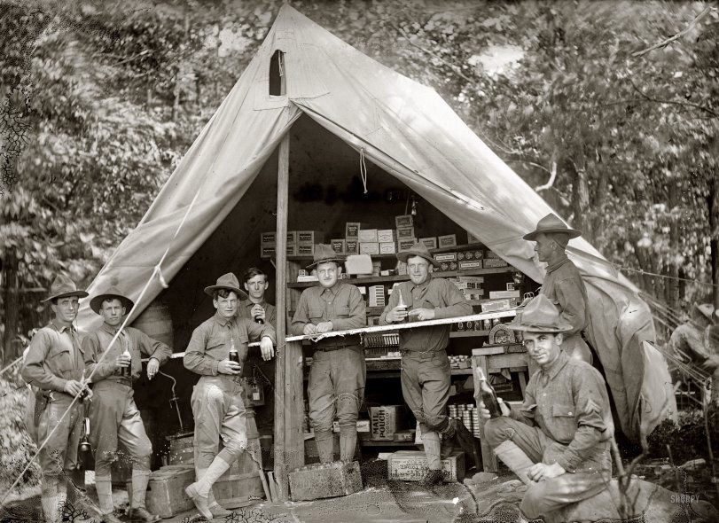 Happy Campers: 1914