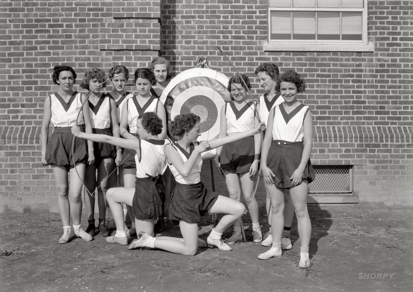 Silver Spring, Maryland. "Montgomery Blair High School girls, 1935." Archery, anyone? National Photo Company Collection safety negative. View full size.
