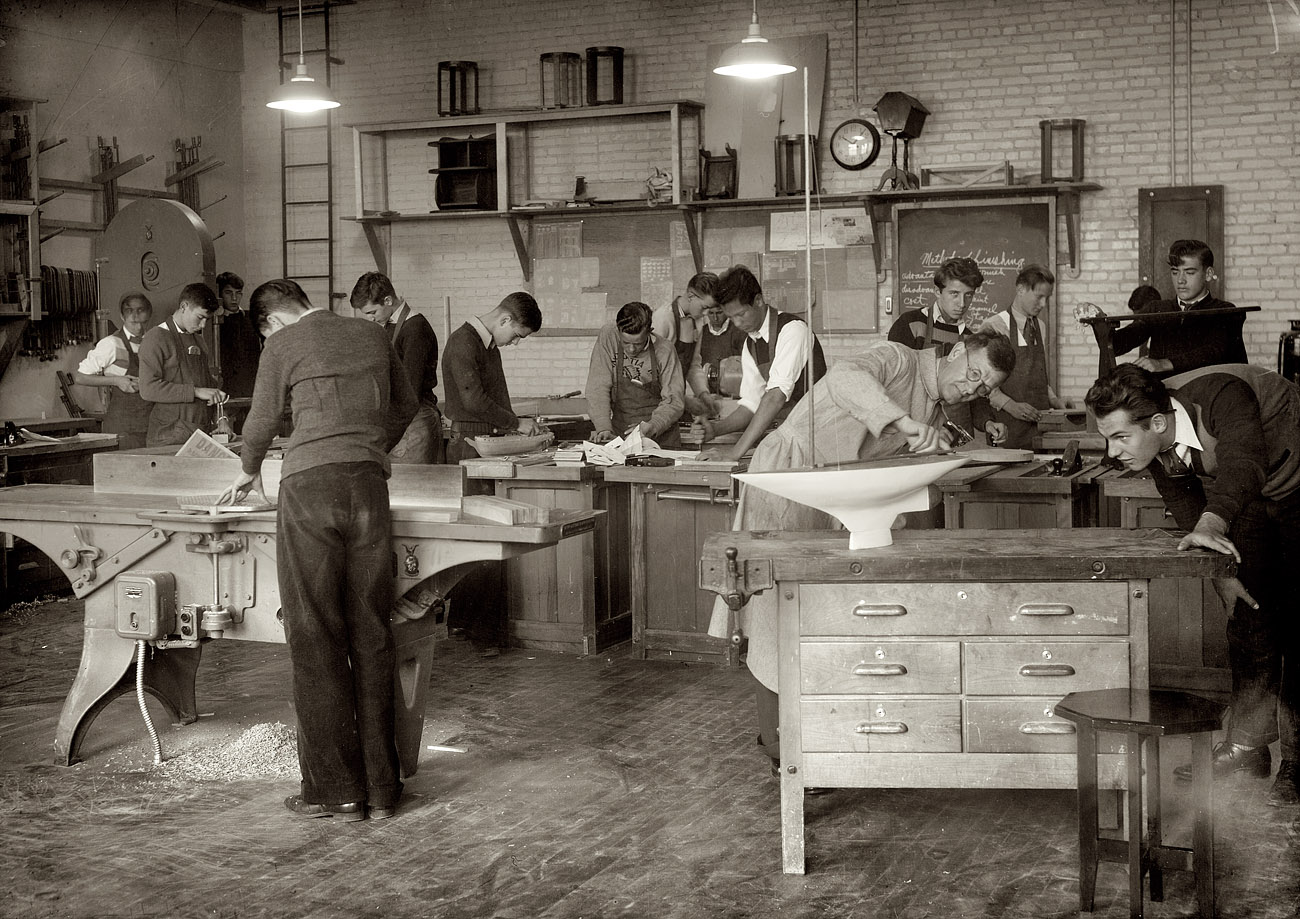 1939. Anacostia High School, Washington, D.C. "Carpentry shop." 5x7 nitrate negative, National Photo Company Collection. View full size.