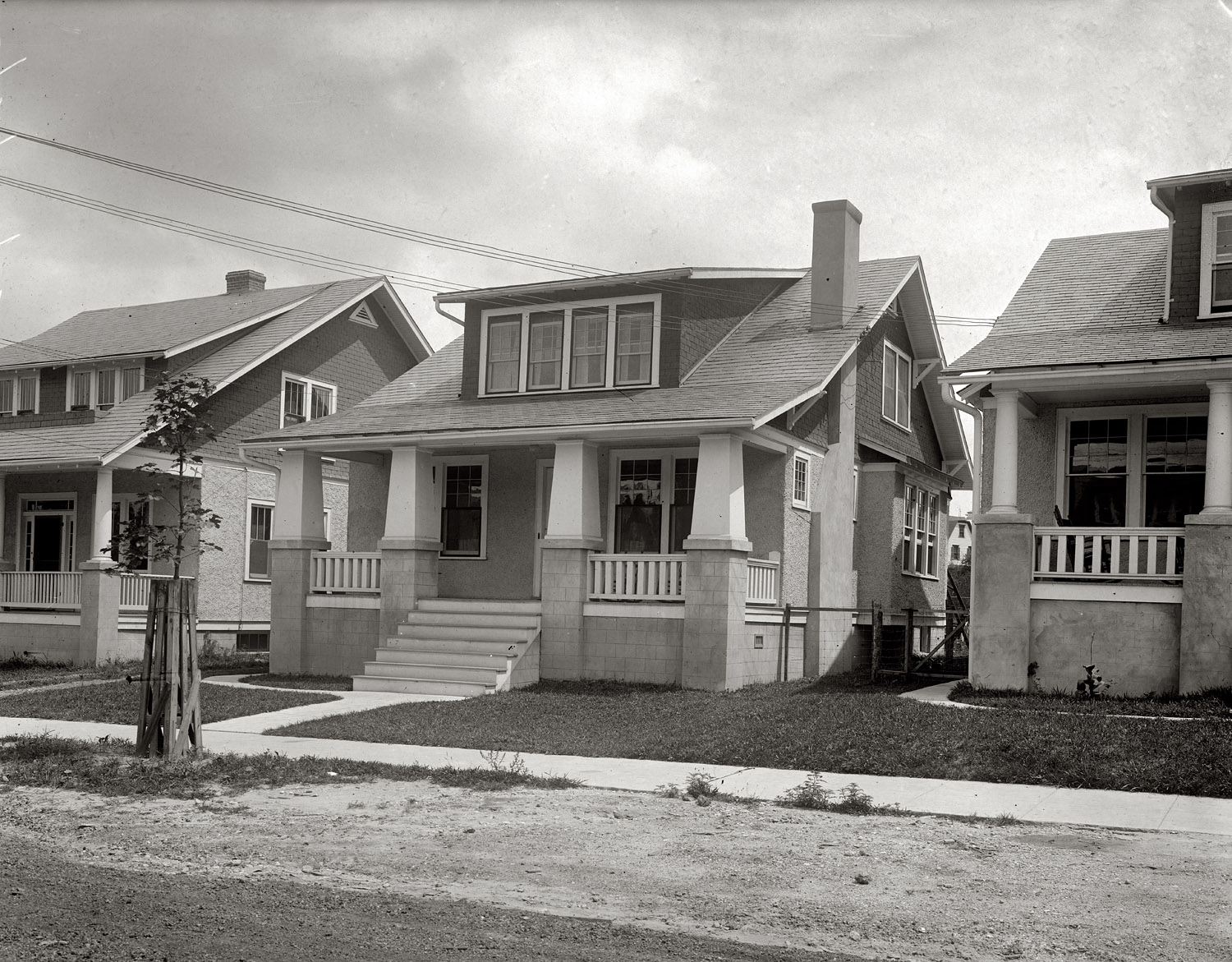 "Washington Times. 6929 Ninth Street," circa 1920. View full size. National Photo Company Collection glass negative. Fast-forward to 6929 today.