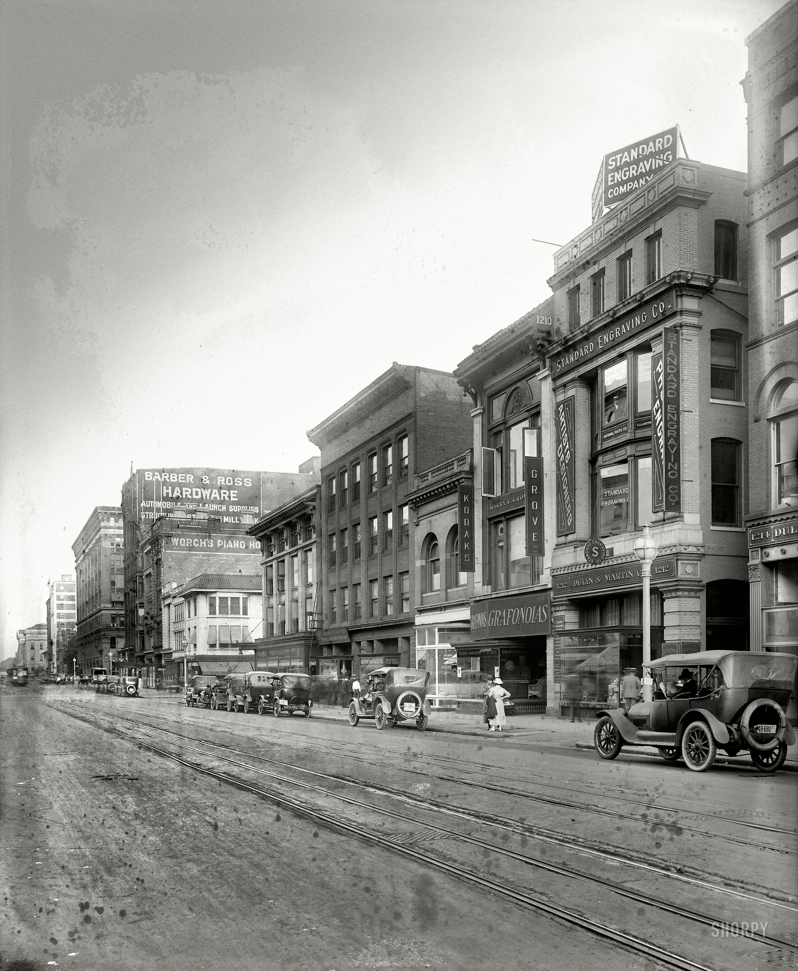 Washington, D.C., circa 1920. "Standard Engraving building, 1212 G Street." Looking down the street seen in the previous post, in the opposite direction. National Photo Company Collection glass negative. View full size.