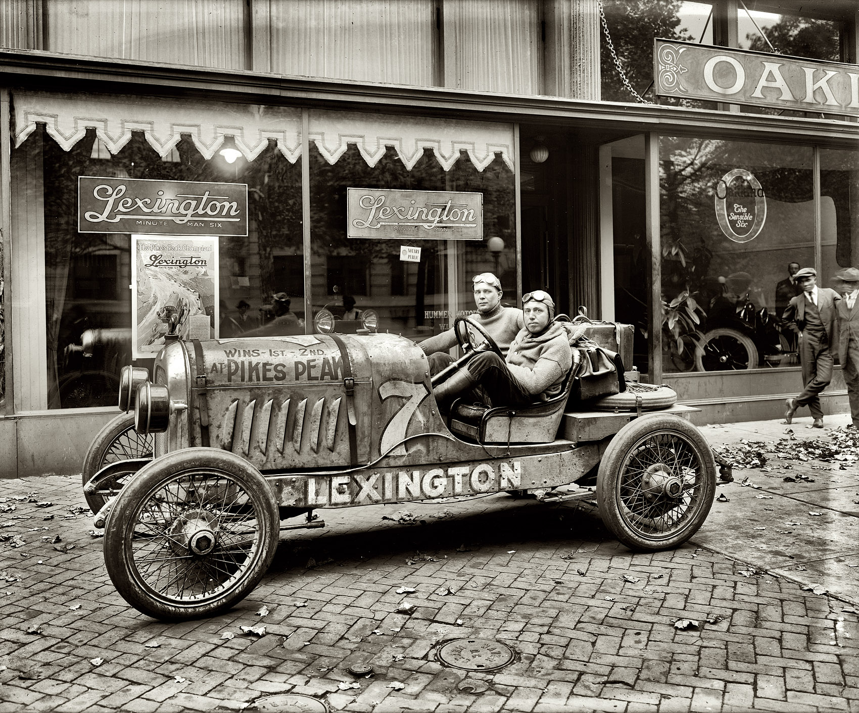 1920 or 1921. "Lexington. Pike's Peak car." One of two Lexington racecars that placed first and second in the 1920 Pike's Peak hill climb seen at 1020 Connecticut Avenue N.W., the Washington branch of Hummer Motor Sales Company. E. Adie Hummer, Manager. View full size. National Photo Company glass negative.