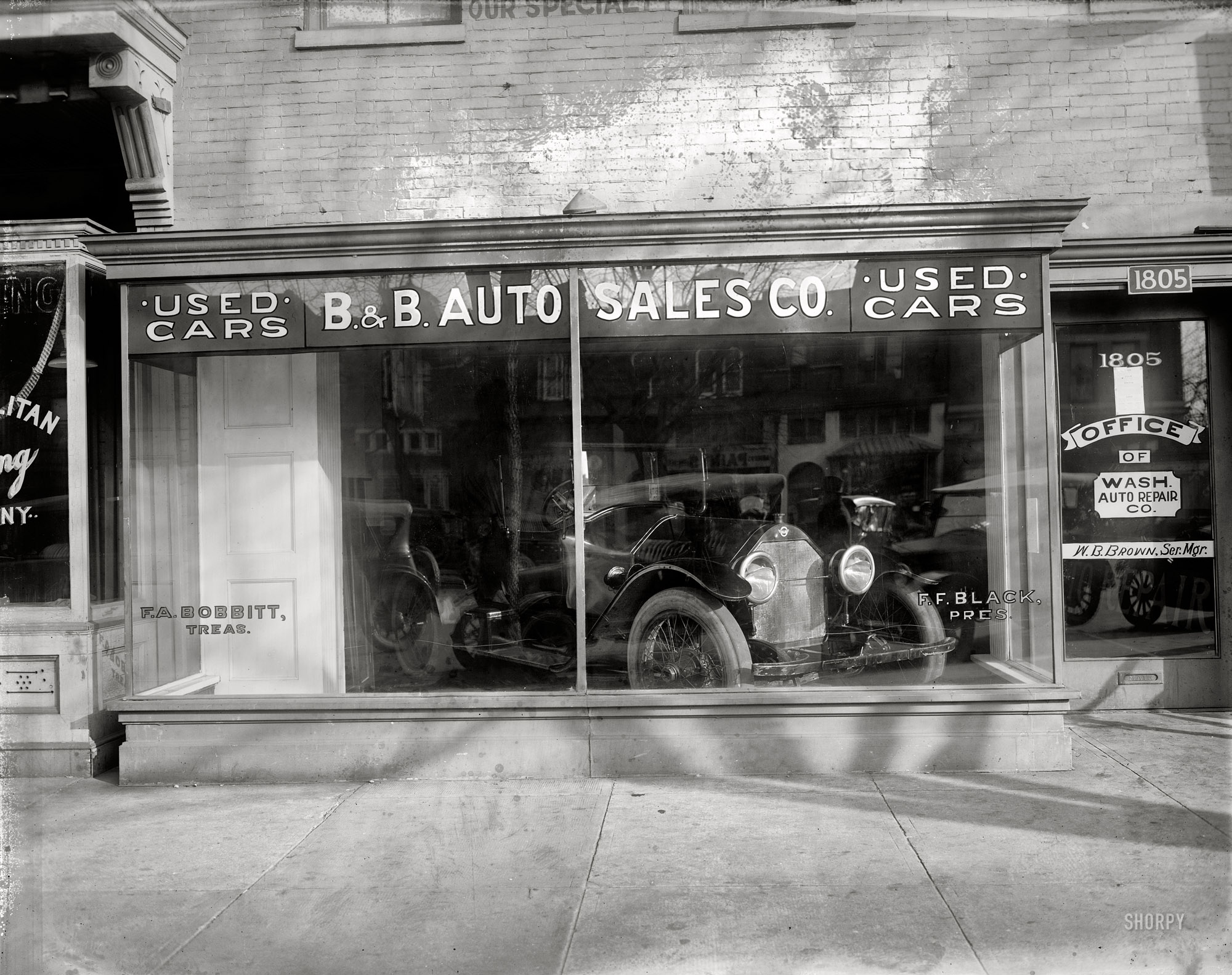 Washington, D.C., circa 1920. "B&B Auto Sales, 14th Street N.W." How much is that Stutz in the window? National Photo Co. glass negative. View full size.